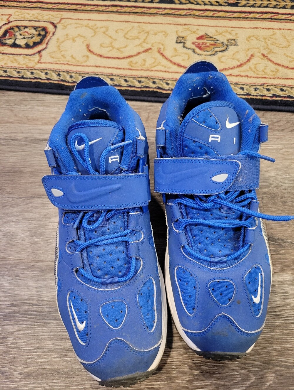Nike Blue Men's Athletic Sneakers with Strap